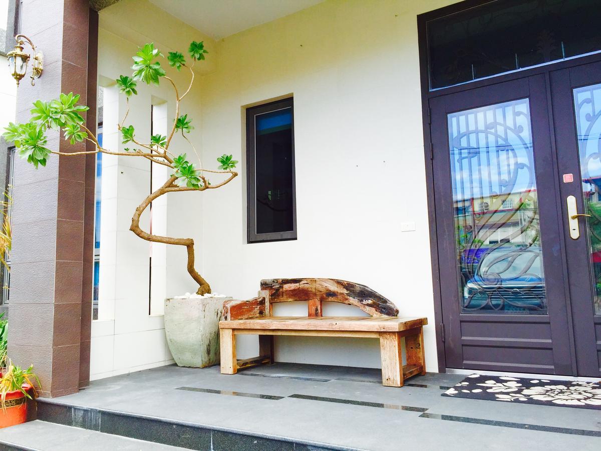 Ferienwohnung Weiden House Luodong Exterior foto