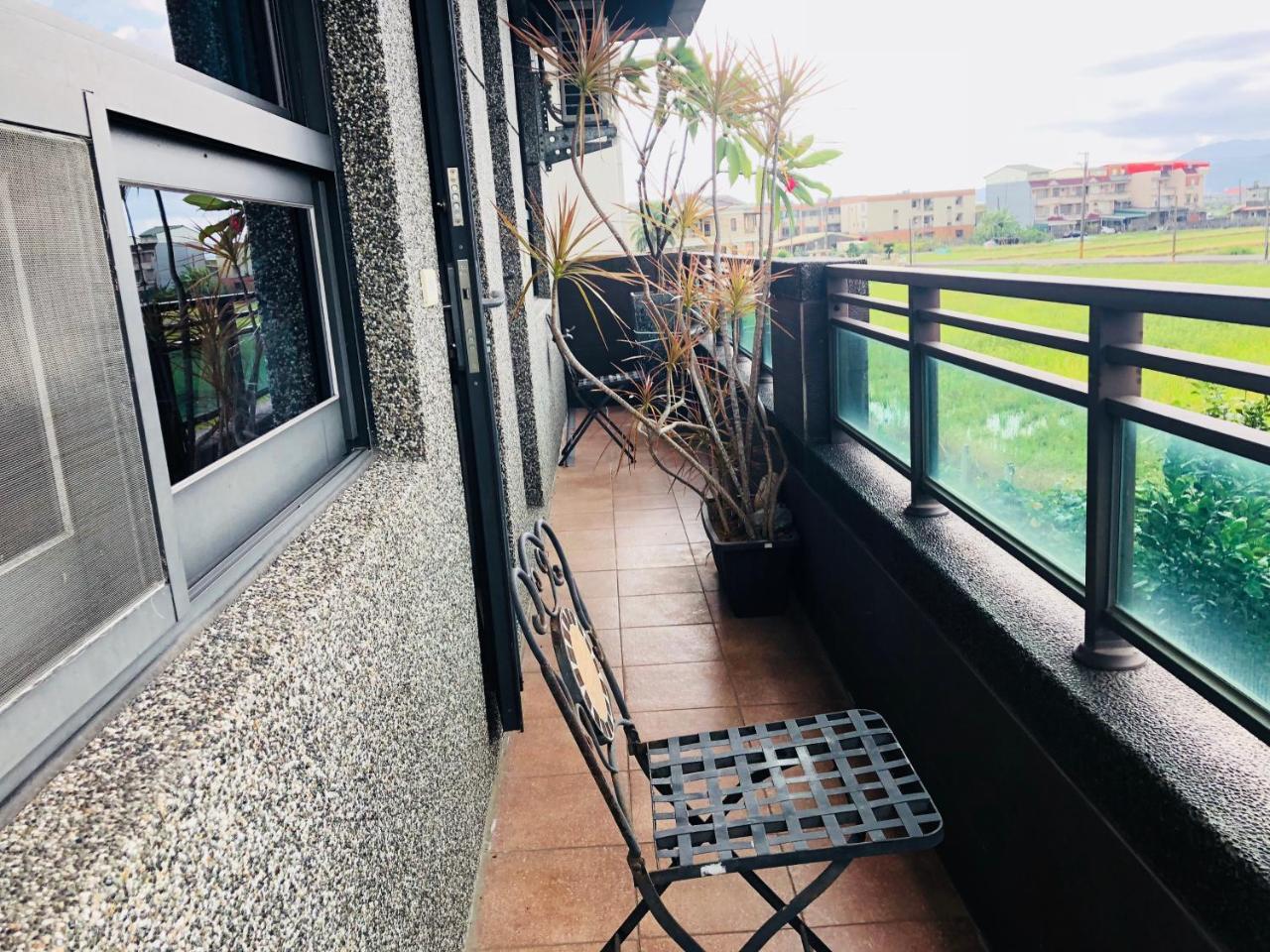 Ferienwohnung Weiden House Luodong Exterior foto